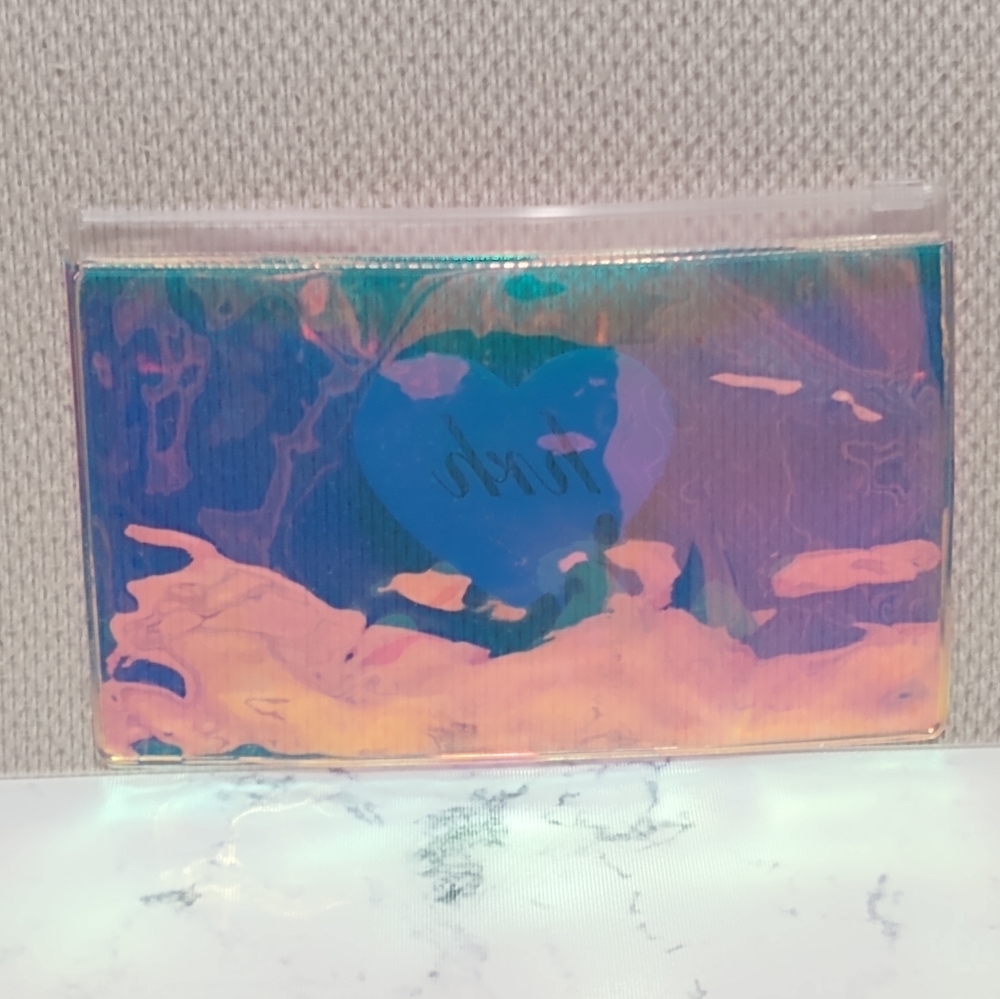 HRH Collection Pouch - Picture 5 of 7